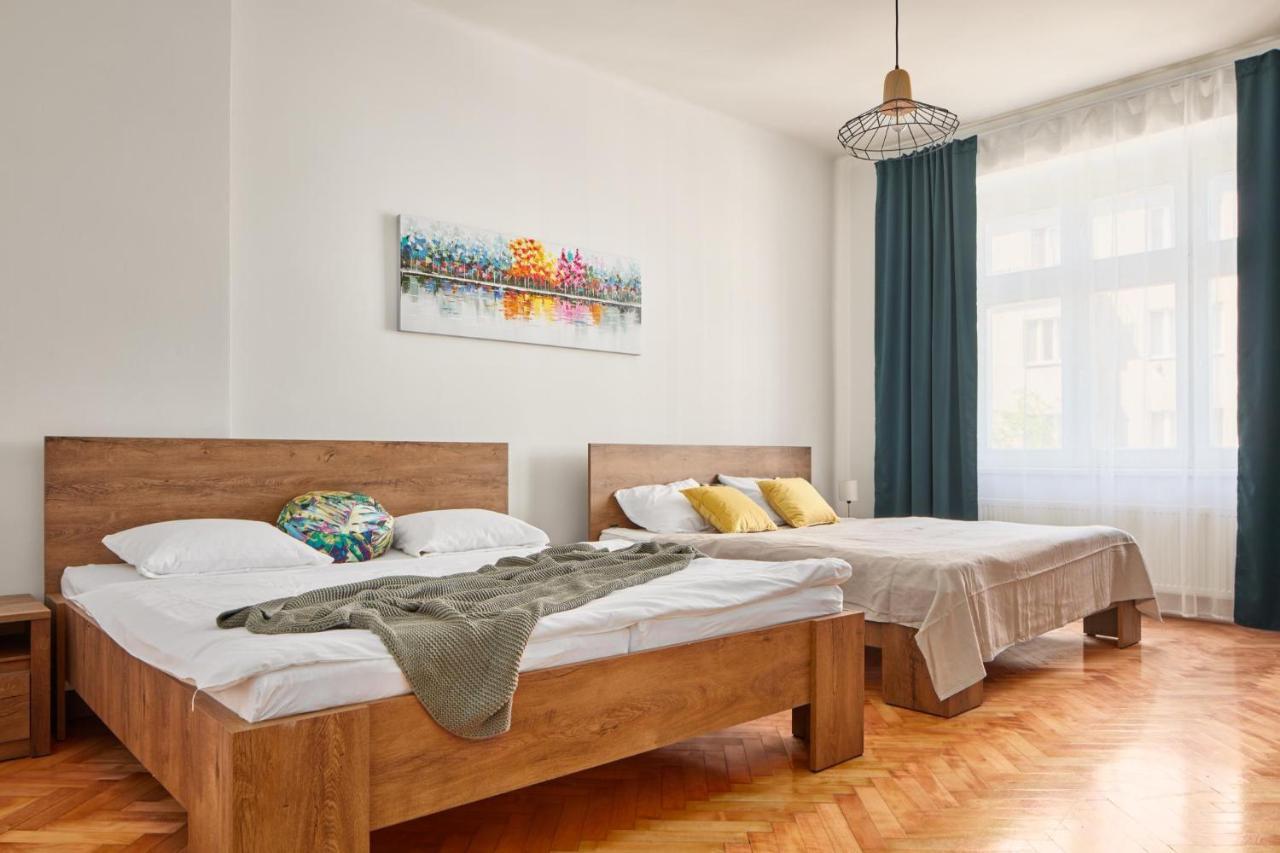 Prague Days - Spacious 3Bdr Apartment - Trendy Neighbourhood Екстер'єр фото