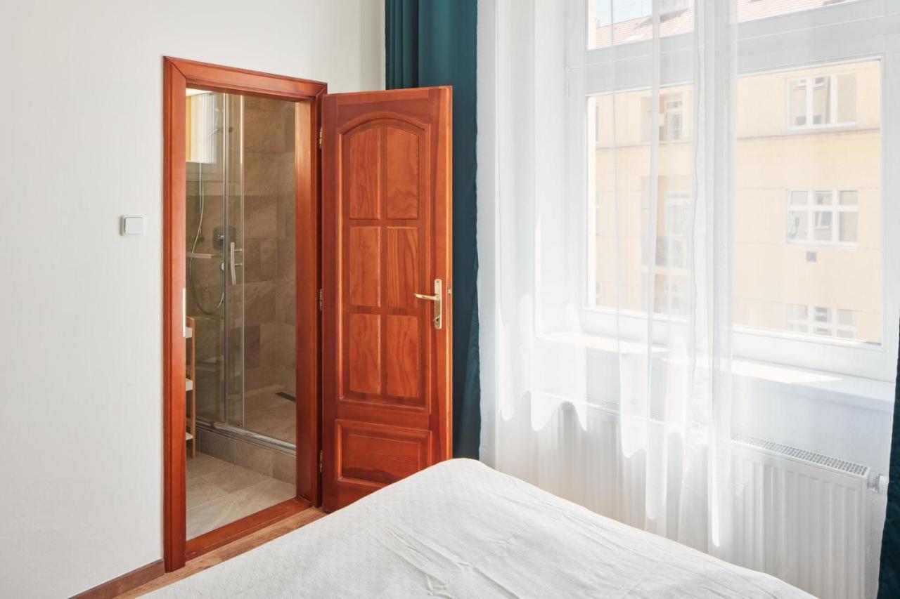 Prague Days - Spacious 3Bdr Apartment - Trendy Neighbourhood Екстер'єр фото
